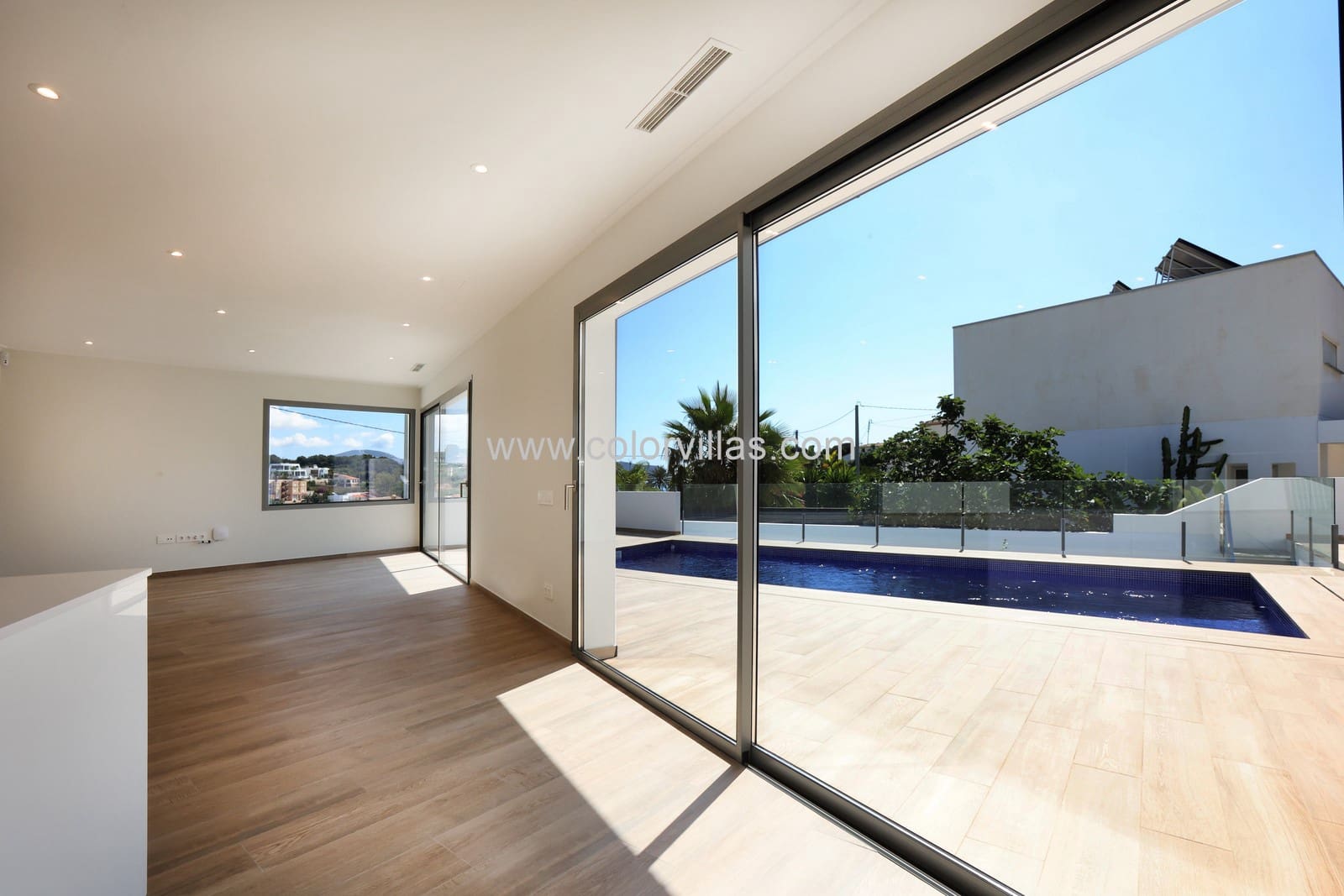 3 bedroom Villa for sale in Benissa with garage - € 975,000 (Ref: 9414732)