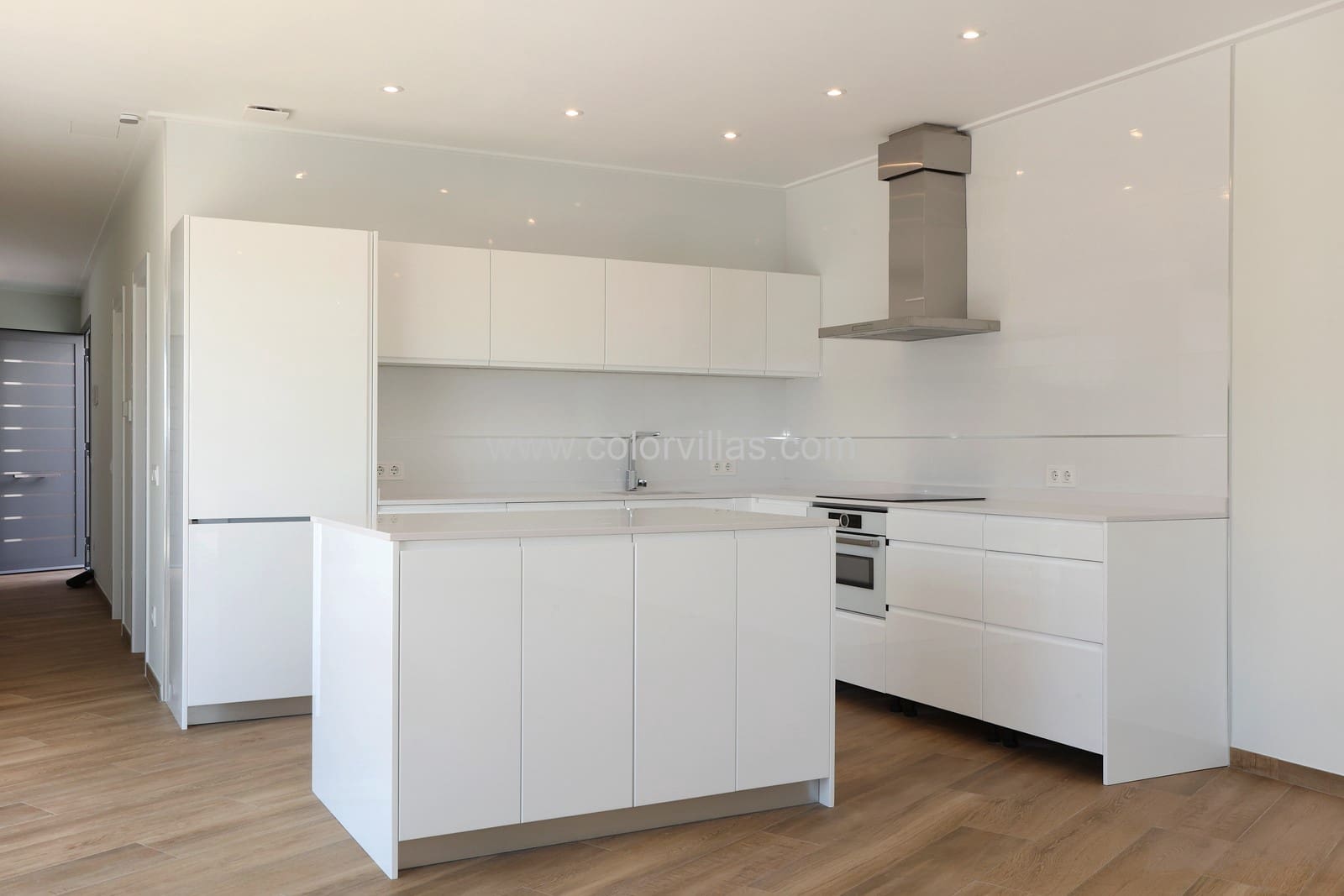 3 bedroom Villa for sale in Benissa with garage - € 975,000 (Ref: 9414732)