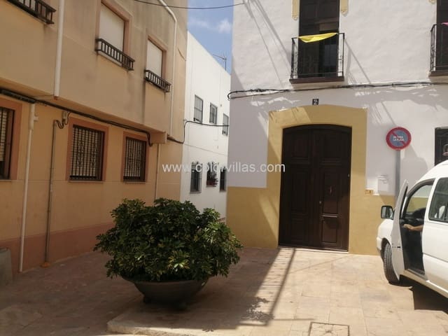 Hus til salgs i Teulada Pueblo, Teulada-Moraira - € 69 000 (Ref: 9414737)