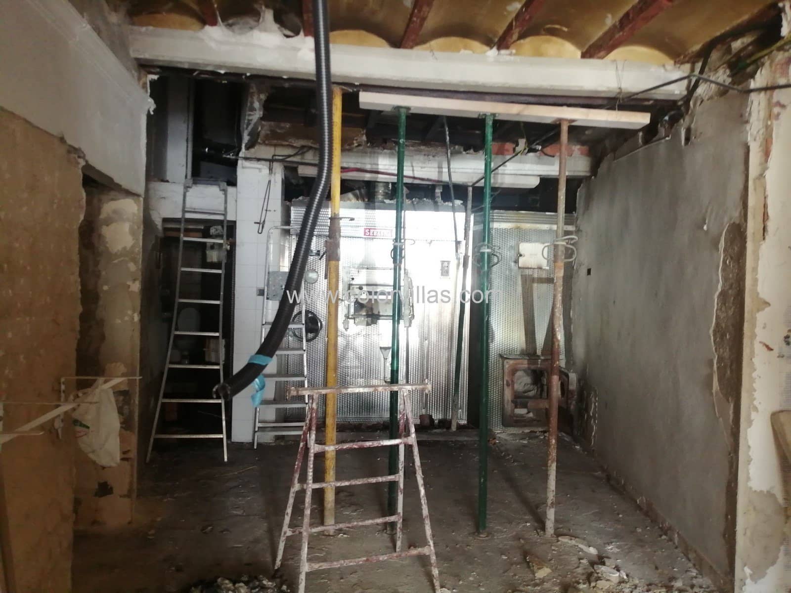 Hus til salgs i Teulada - € 69 000 (Ref: 9414737)