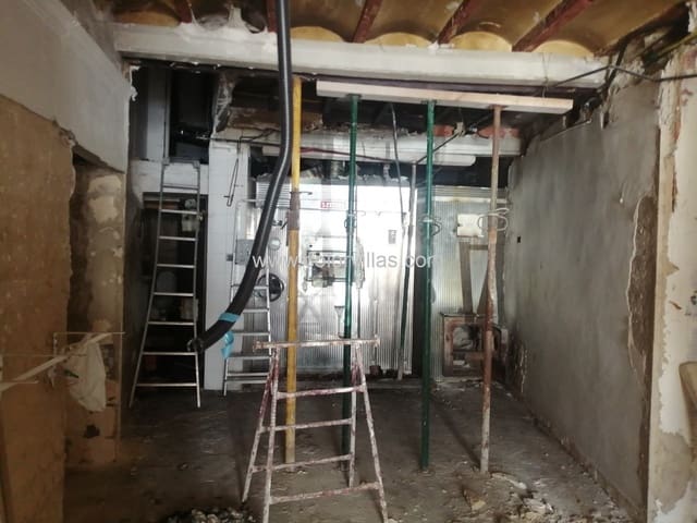 Hus til salgs i Teulada Pueblo, Teulada-Moraira - € 69 000 (Ref: 9414737)