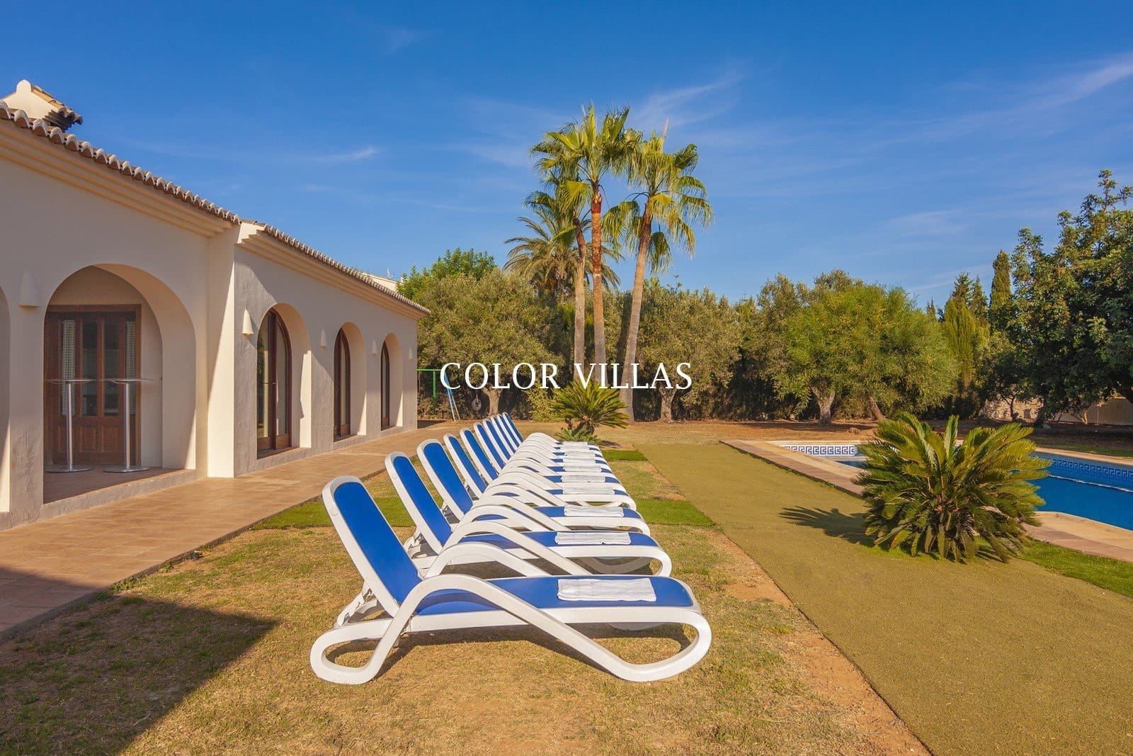 7 makuuhuone Maalaistalo myytävänä paikassa Benissa mukana uima-altaan 
autotalli - 995 000 € (Ref: 9414738)