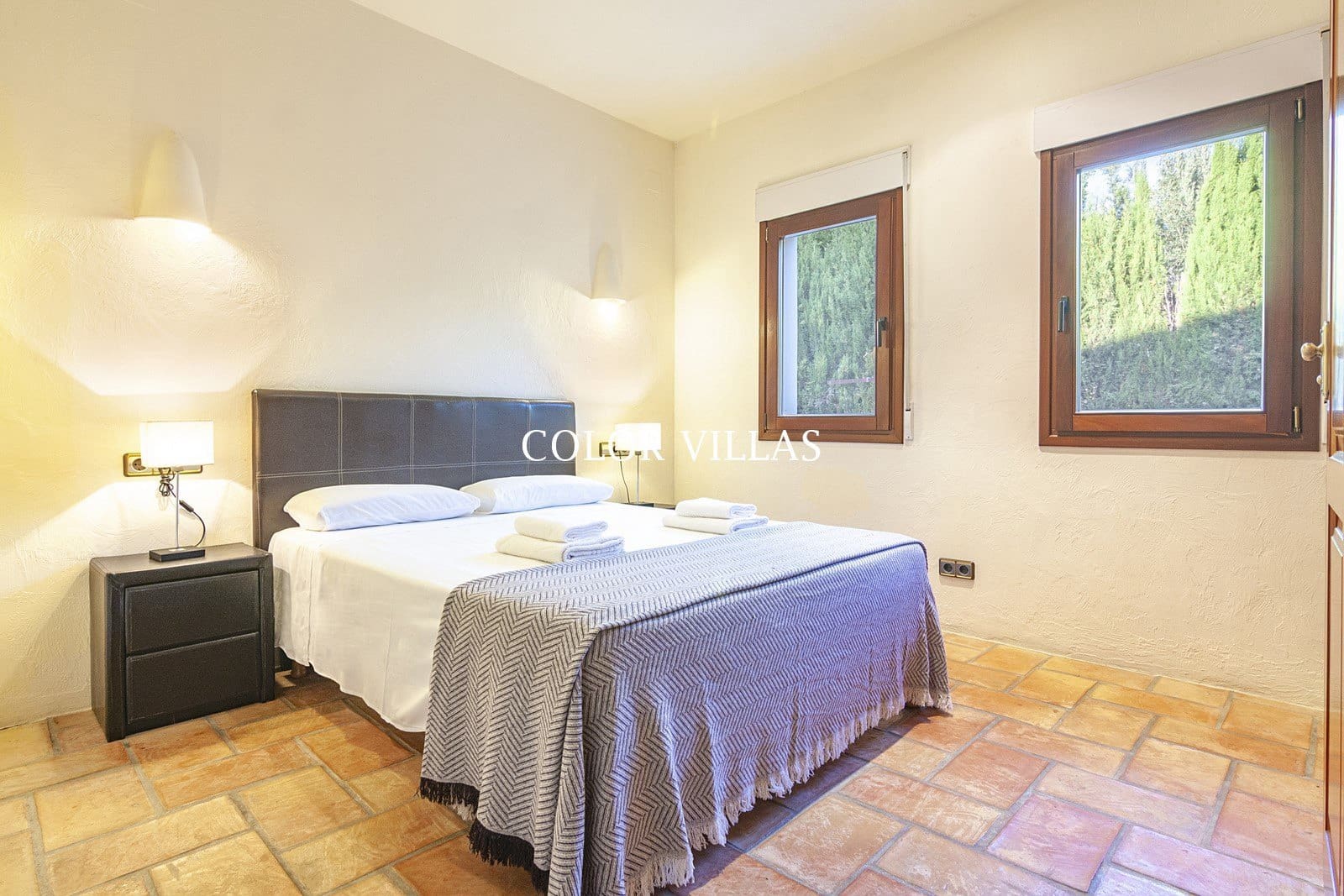 7 makuuhuone Maalaistalo myytävänä paikassa Benissa mukana uima-altaan 
autotalli - 995 000 € (Ref: 9414738)