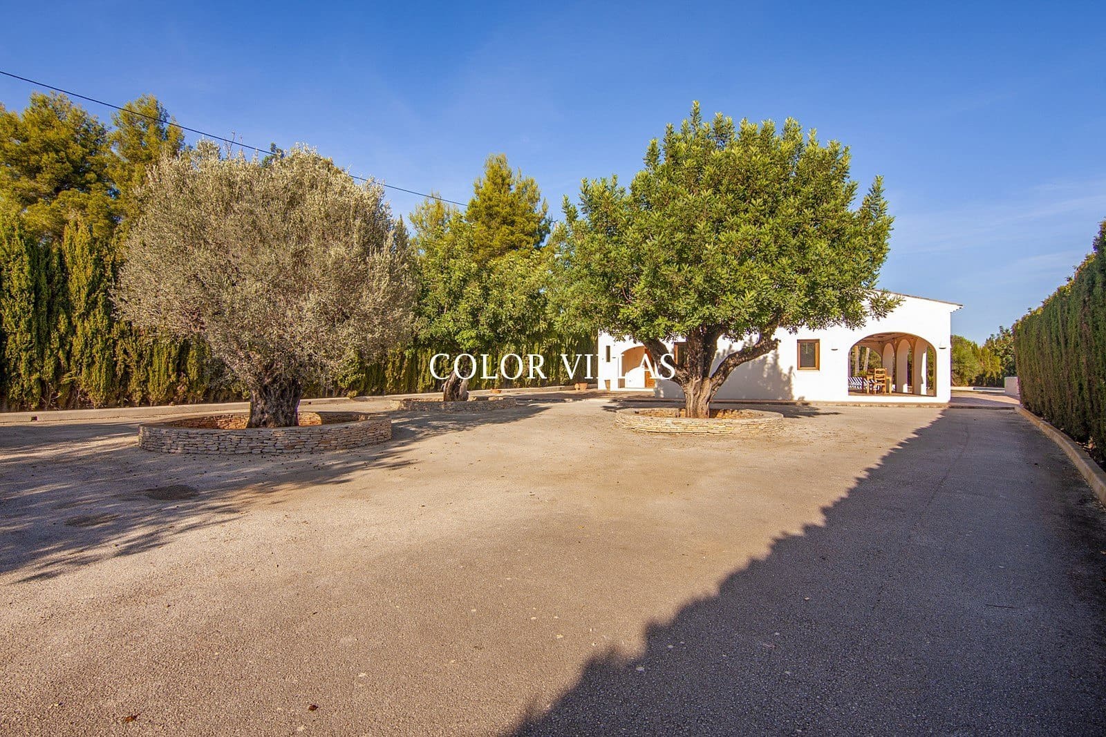 7 makuuhuone Maalaistalo myytävänä paikassa Benissa mukana uima-altaan 
autotalli - 995 000 € (Ref: 9414738)