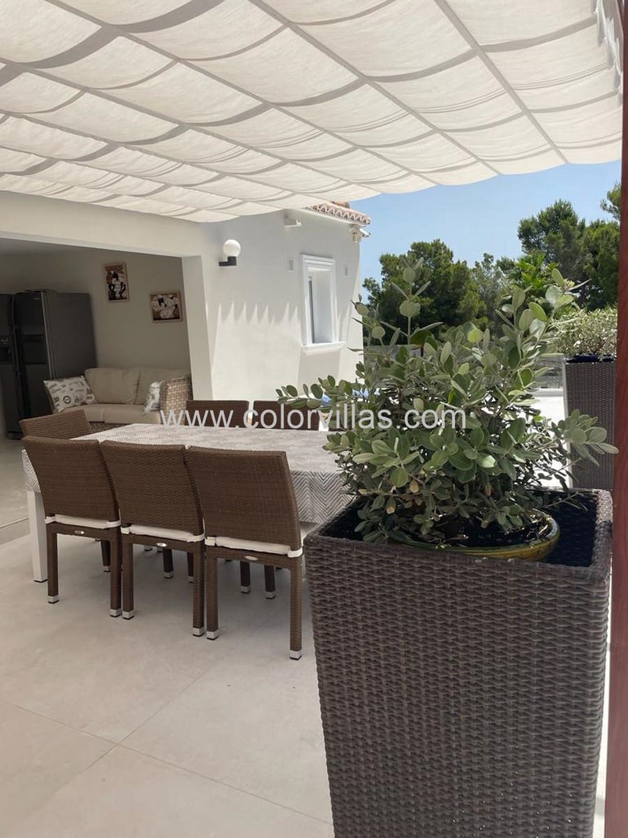 Chalet de 4 habitaciones en Moraira en venta con garaje - 1.350.000 € (Ref: 9414739)