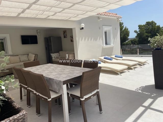 Chalet de 4 habitaciones en Moraira, Teulada-Moraira en venta con garaje - 1.350.000 € (Ref: 9414739)