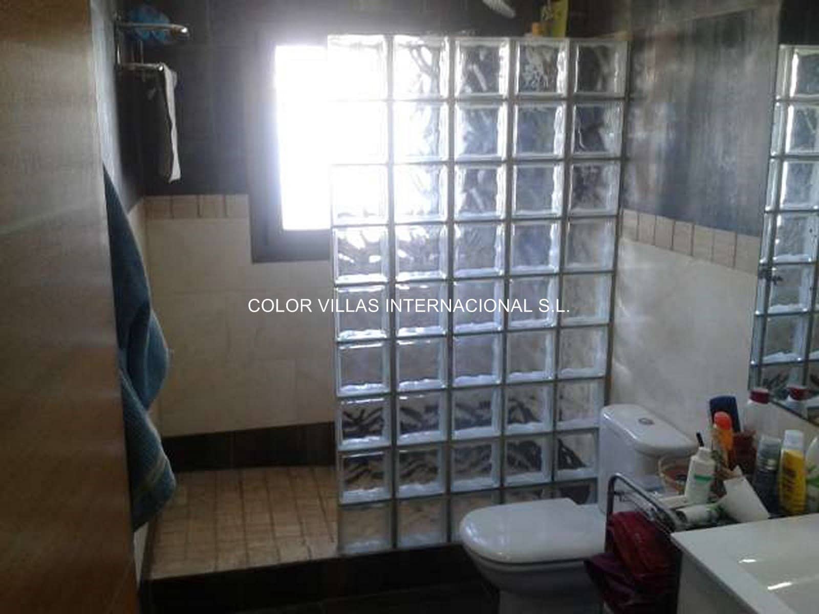 3 quarto Moradia para venda em Denia com piscina garagem - 263 000 € (Ref: 9414740)