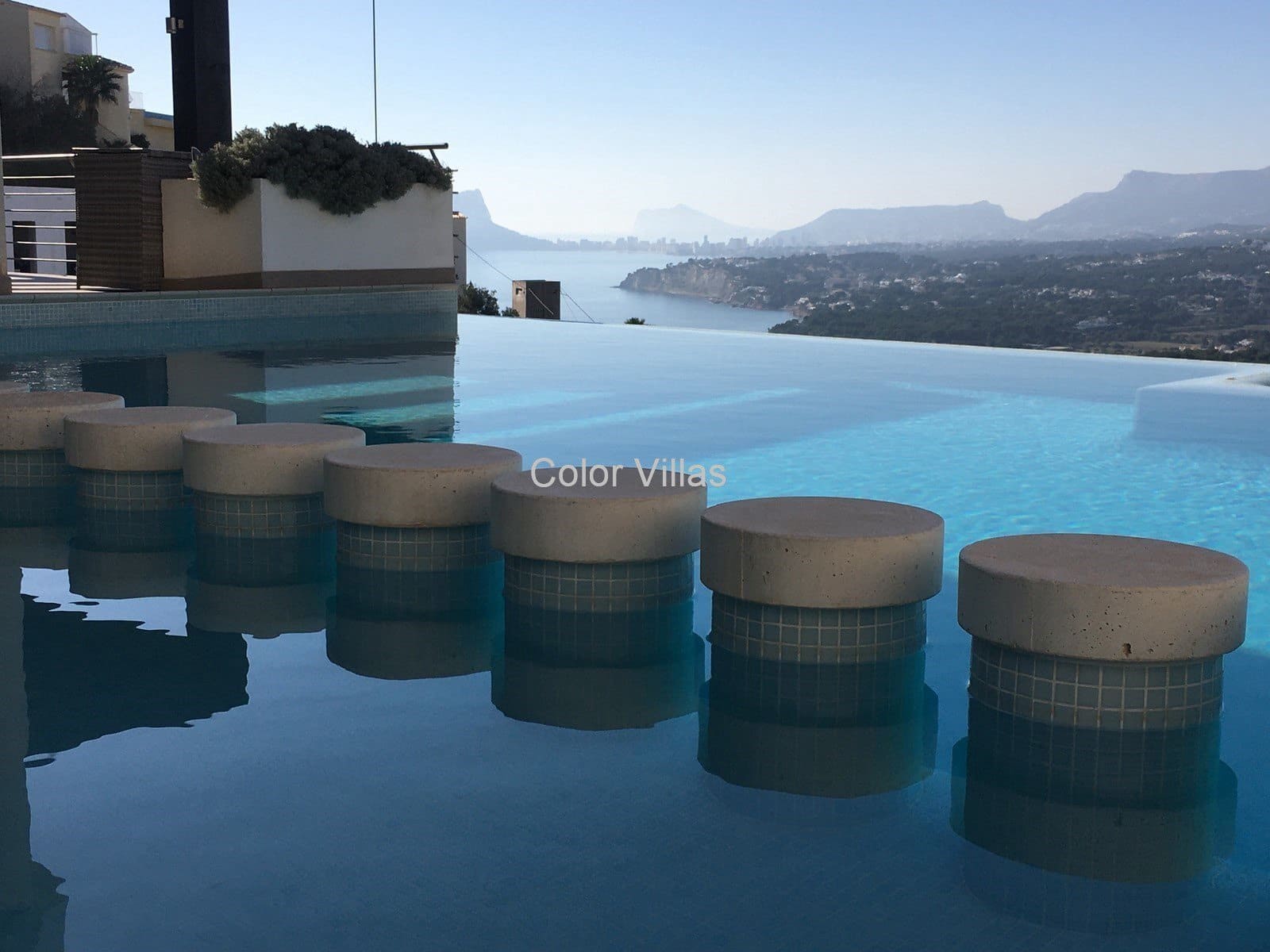6 sovrum Villa till salu i Moraira med pool garage - 1 290 000 € (Ref: 9414741)