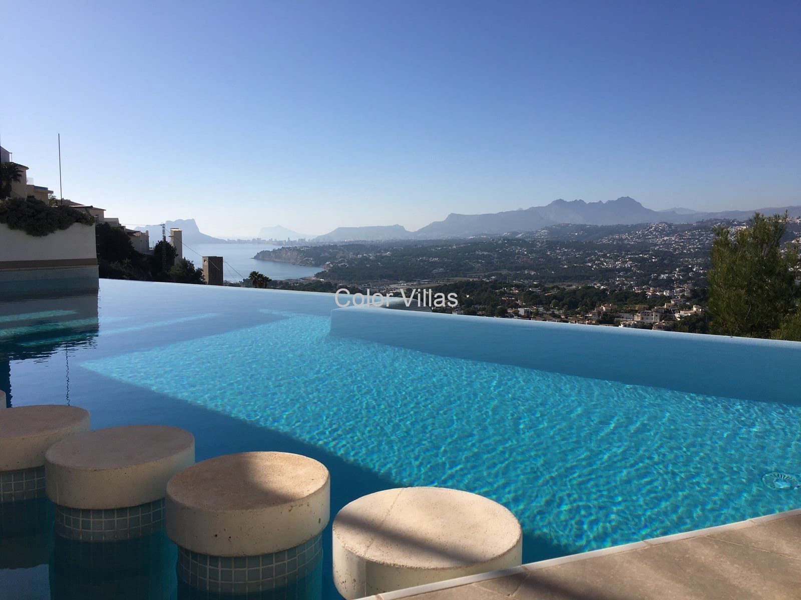 6 sovrum Villa till salu i Moraira med pool garage - 1 290 000 € (Ref: 9414741)