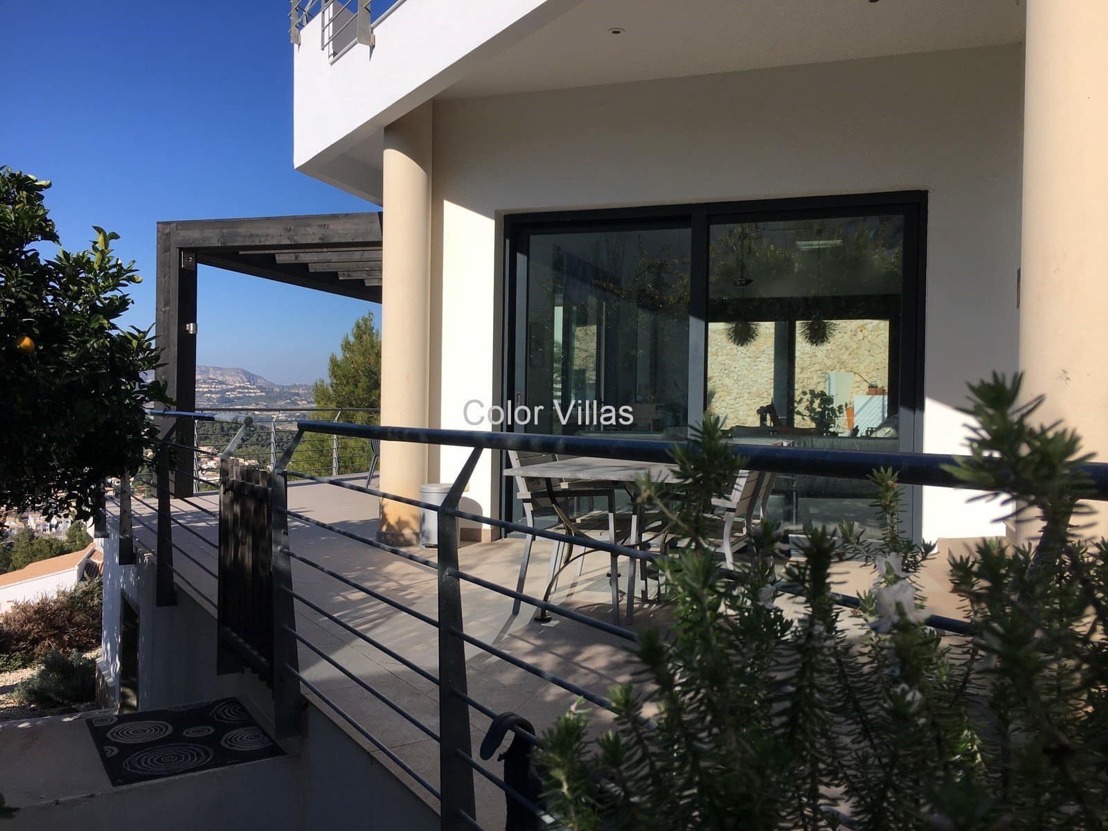 6 sovrum Villa till salu i Moraira med pool garage - 1 290 000 € (Ref: 9414741)