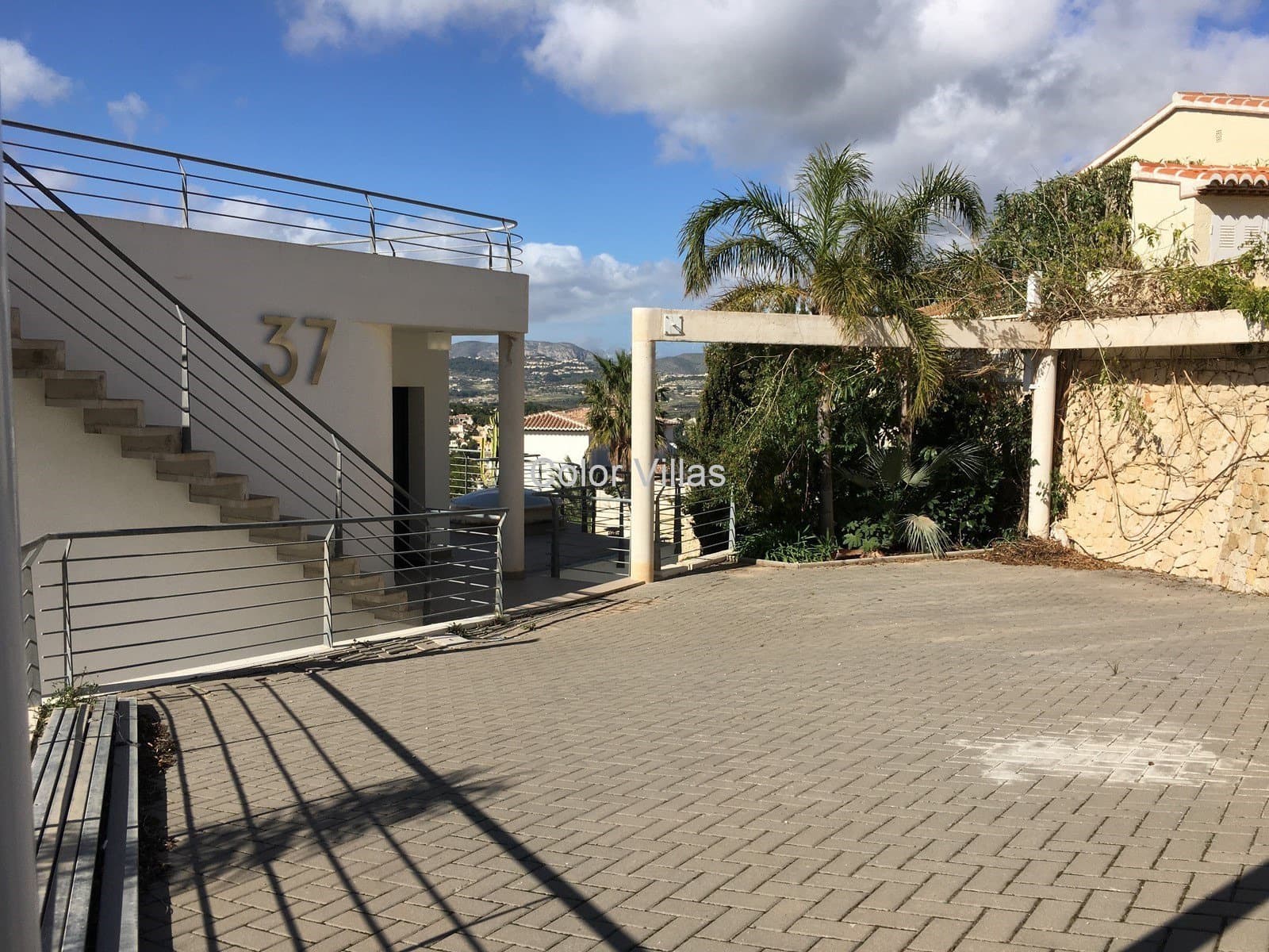 6 sovrum Villa till salu i Moraira med pool garage - 1 290 000 € (Ref: 9414741)