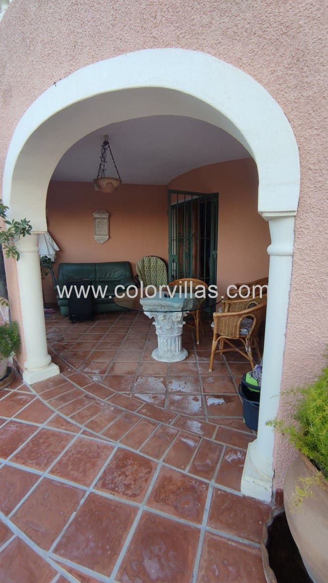 7 sovrum Villa till salu i Benissa med pool garage - 850 000 € (Ref: 9414744)