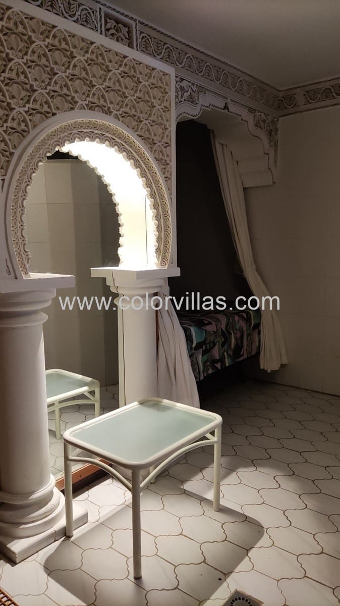 7 sovrum Villa till salu i Benissa med pool garage - 850 000 € (Ref: 9414744)