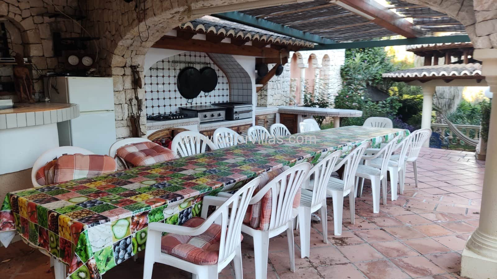 7 sovrum Villa till salu i Benissa med pool garage - 850 000 € (Ref: 9414744)