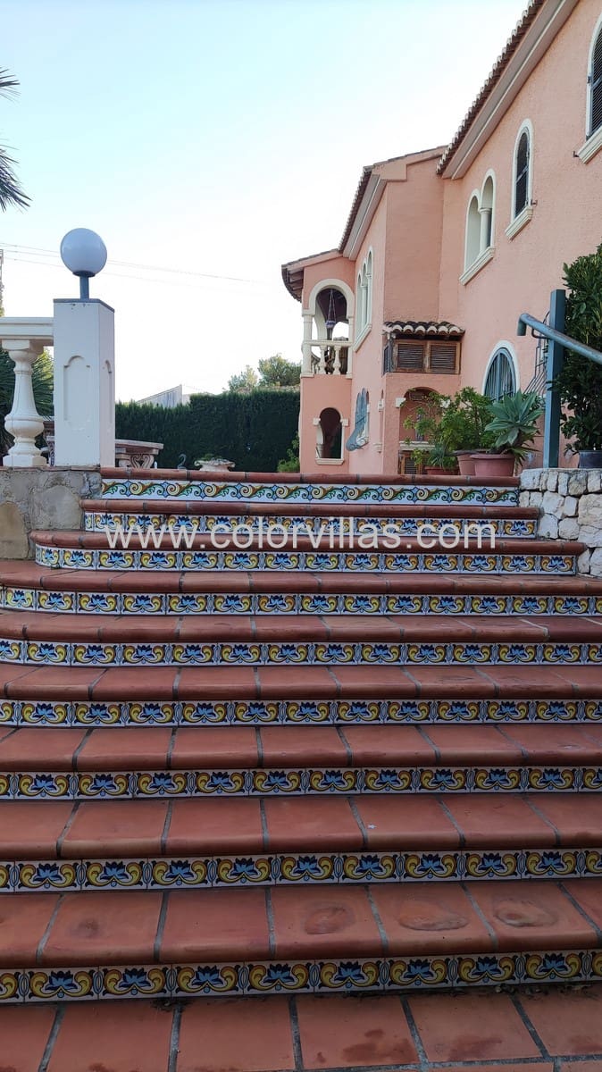 7 sovrum Villa till salu i Benissa med pool garage - 850 000 € (Ref: 9414744)