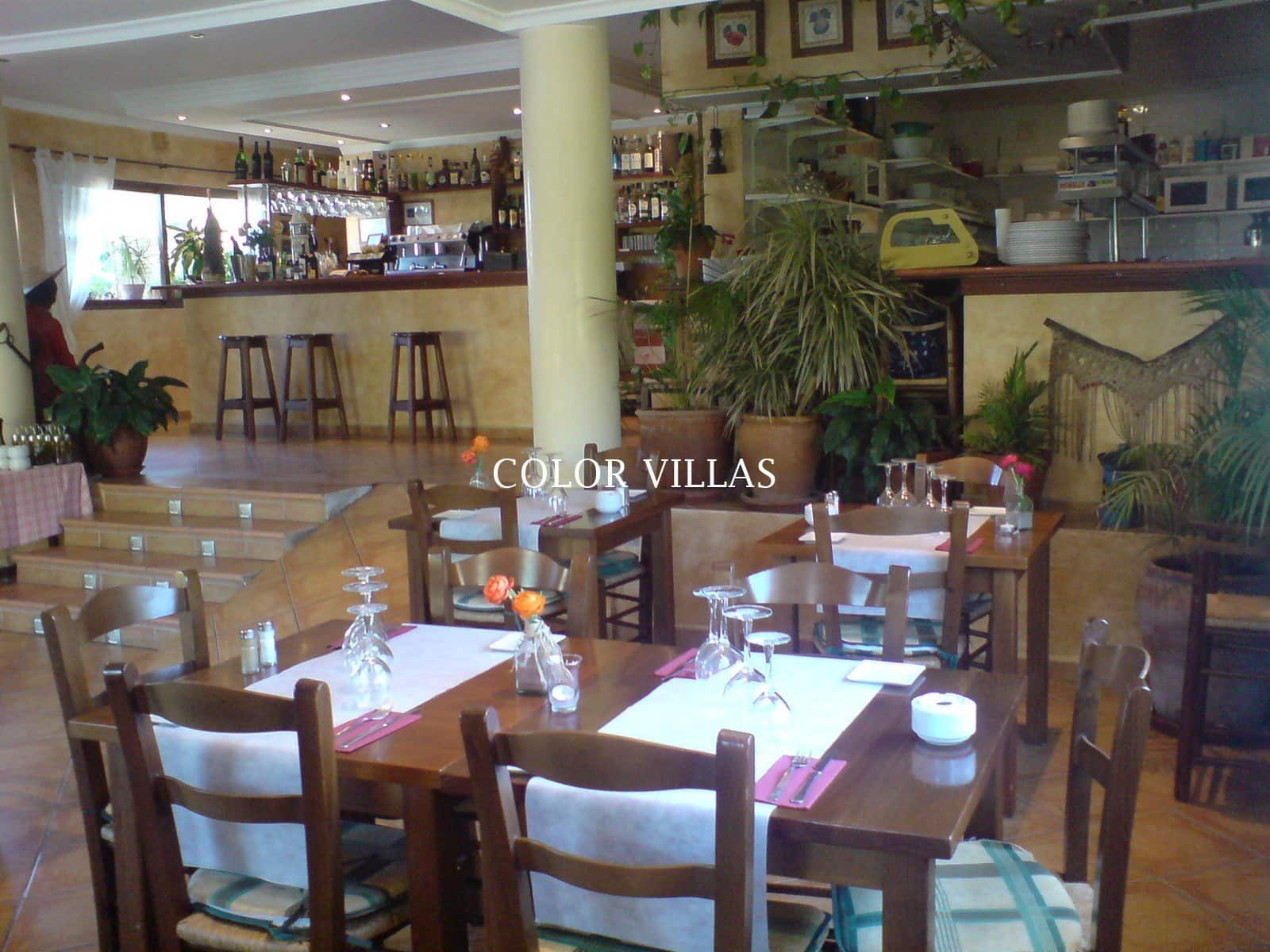 3 bedroom Restaurant/Bar for sale in Moraira with garage - € 735,000 (Ref: 9414746)