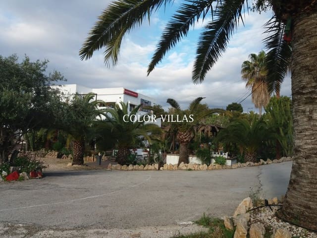3 bedroom Restaurant/Bar for sale in Moraira, Teulada-Moraira with garage - € 735,000 (Ref: 9414746)