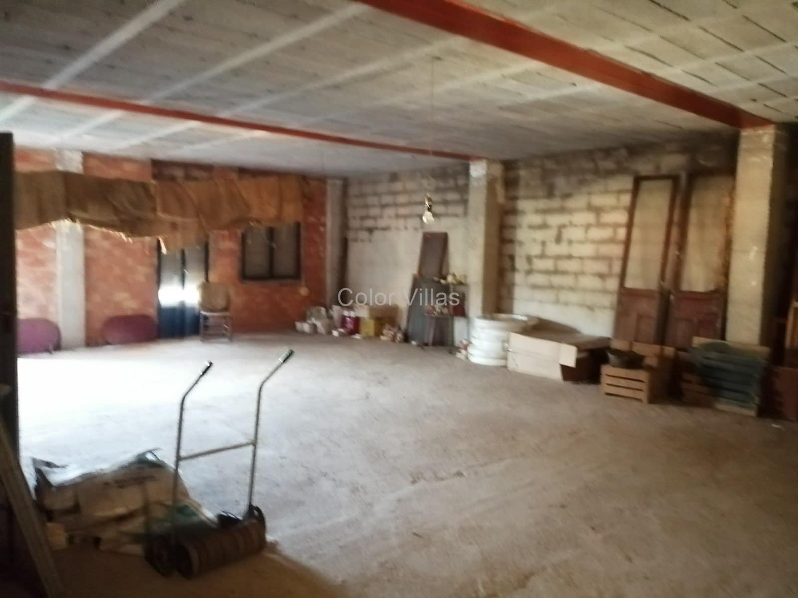 6 slaapkamer Finca/Landhuis te koop in Jalon / Xalo met garage - € 225.000 (Ref: 9414747)