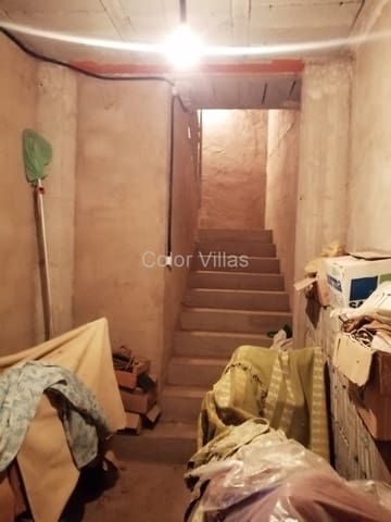 6 slaapkamer Finca/Landhuis te koop in Jalón / Xaló met garage - € 225.000 (Ref: 9414747)