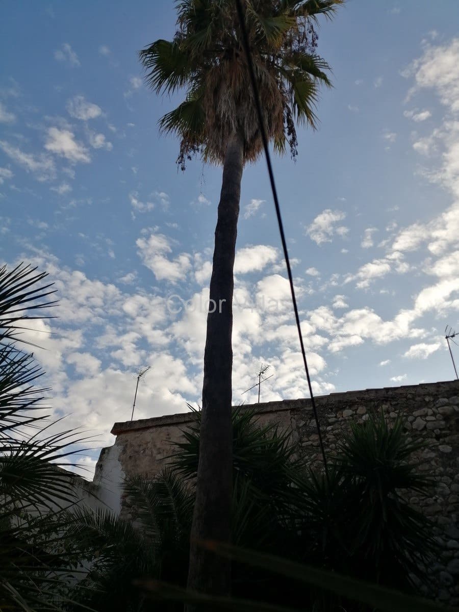 6 slaapkamer Finca/Landhuis te koop in Jalon / Xalo met garage - € 225.000 (Ref: 9414747)