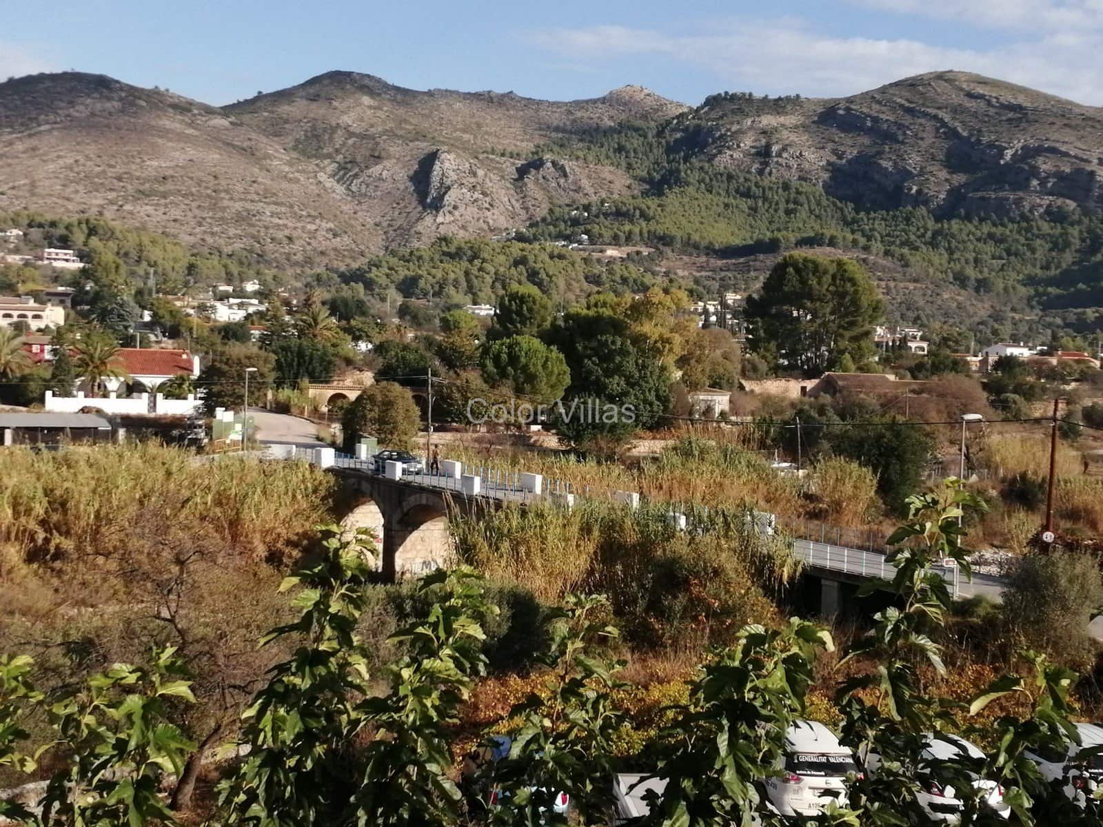 6 slaapkamer Finca/Landhuis te koop in Jalon / Xalo met garage - € 225.000 (Ref: 9414747)