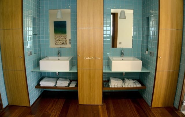 3 soveværelse Villa til salg i Moraira, Teulada-Moraira med swimmingpool garage - € 3.200.000 (Ref: 9414748)