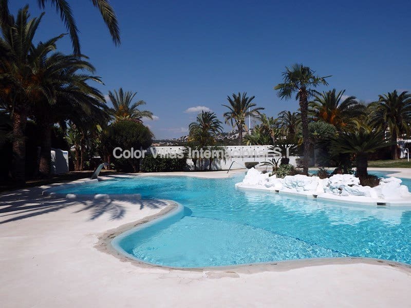 3 sovrum Lägenhet till salu i Moraira med garage - 375 000 € (Ref: 9414750)