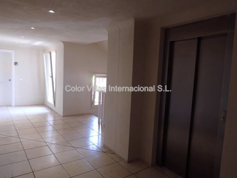 3 sovrum Lägenhet till salu i Moraira med garage - 375 000 € (Ref: 9414750)