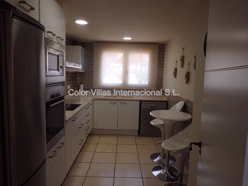 3 sovrum Lägenhet till salu i Moraira med garage - 375 000 € (Ref: 9414750)