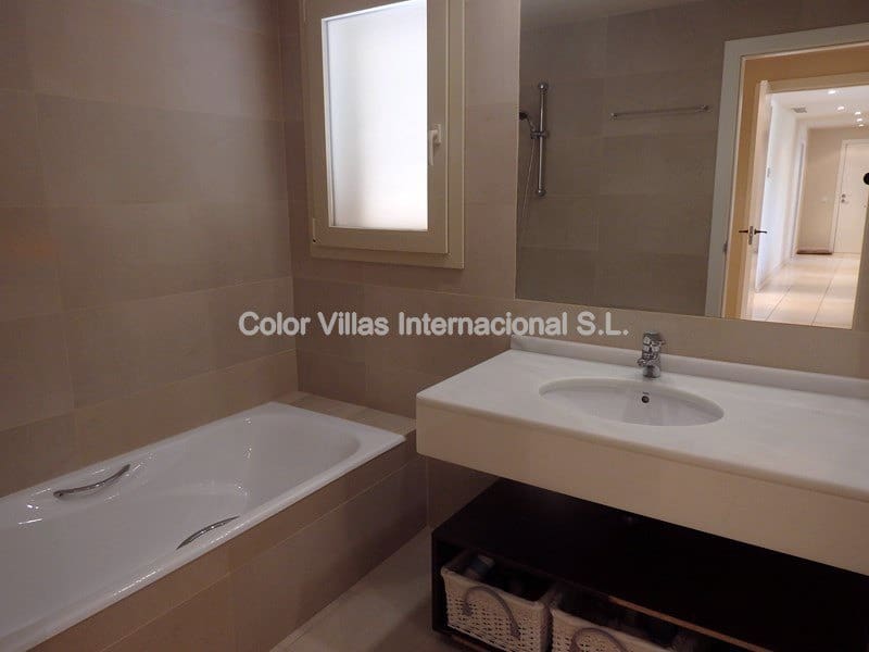 3 sovrum Lägenhet till salu i Moraira med garage - 375 000 € (Ref: 9414750)