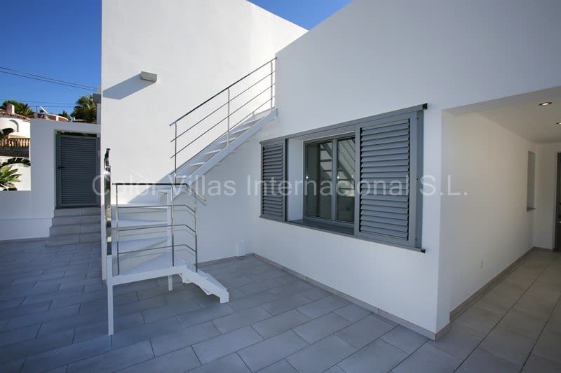 3 soveværelse Villa til salg i Benissa med garage - € 840.000 (Ref: 9414751)