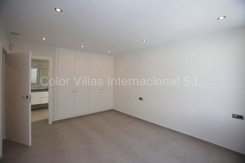 3 soveværelse Villa til salg i Benissa med garage - € 840.000 (Ref: 9414751)