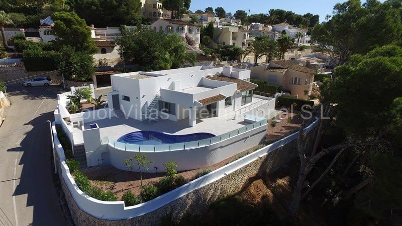 3 soveværelse Villa til salg i Benissa med garage - € 840.000 (Ref: 9414751)