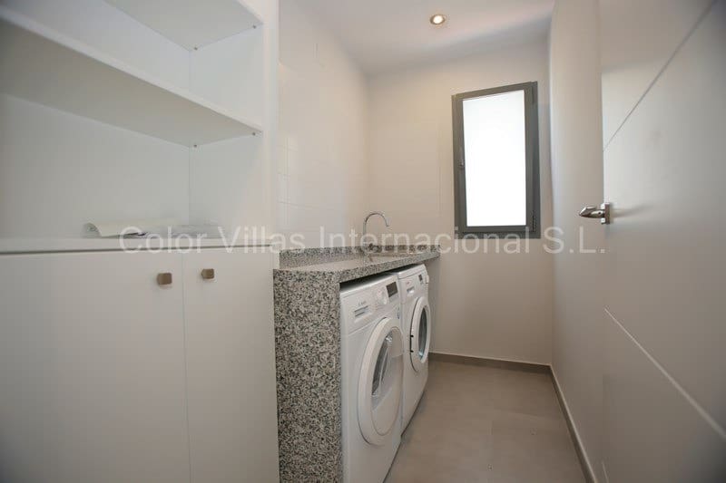 3 soveværelse Villa til salg i Benissa med garage - € 840.000 (Ref: 9414751)