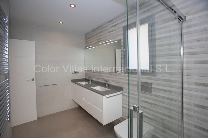 3 soveværelse Villa til salg i Benissa med garage - € 840.000 (Ref: 9414751)