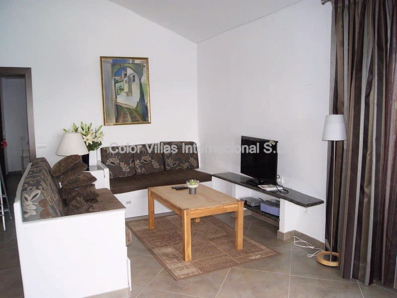 4 makuuhuone Huvila myytävänä paikassa Calpe / Calp mukana 
autotalli - 1 500 000 € (Ref: 9414752)