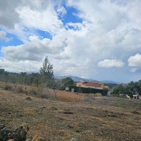 Terreno Non Edificato in vendita in Teulada Pueblo, Teulada-Moraira - 42.000 € (Rif: 9414756)