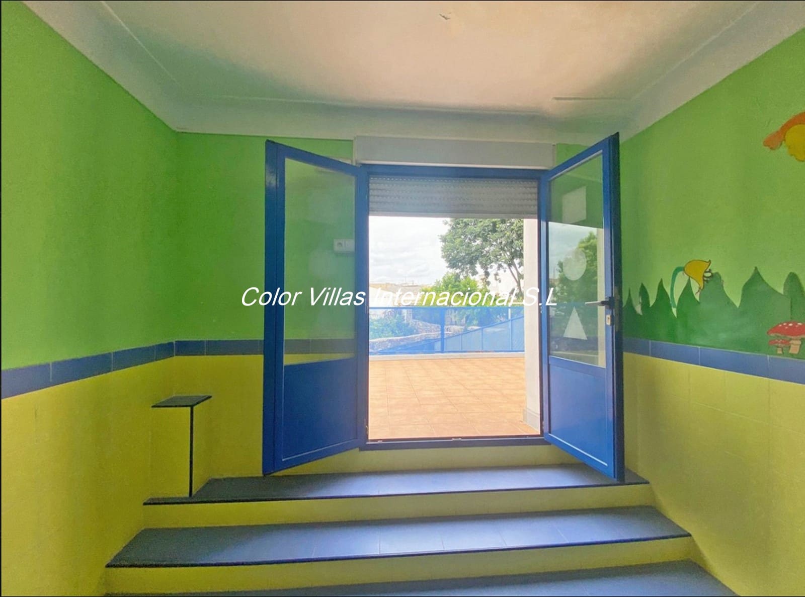 Townhouse for sale in Gata de Gorgos with garage - € 325,000 (Ref: 9414765)