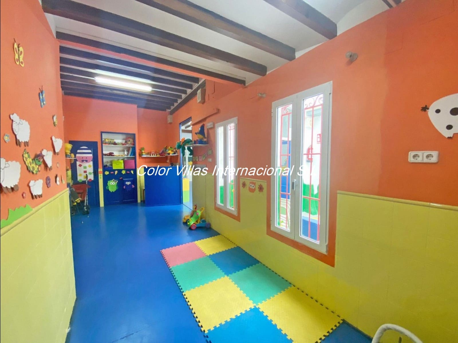 Townhouse for sale in Gata de Gorgos with garage - € 325,000 (Ref: 9414765)