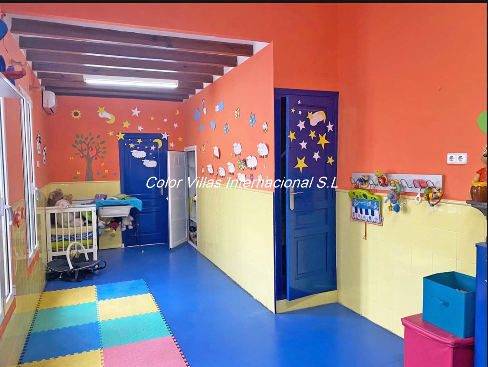 Townhouse for sale in Gata de Gorgos with garage - € 325,000 (Ref: 9414765)