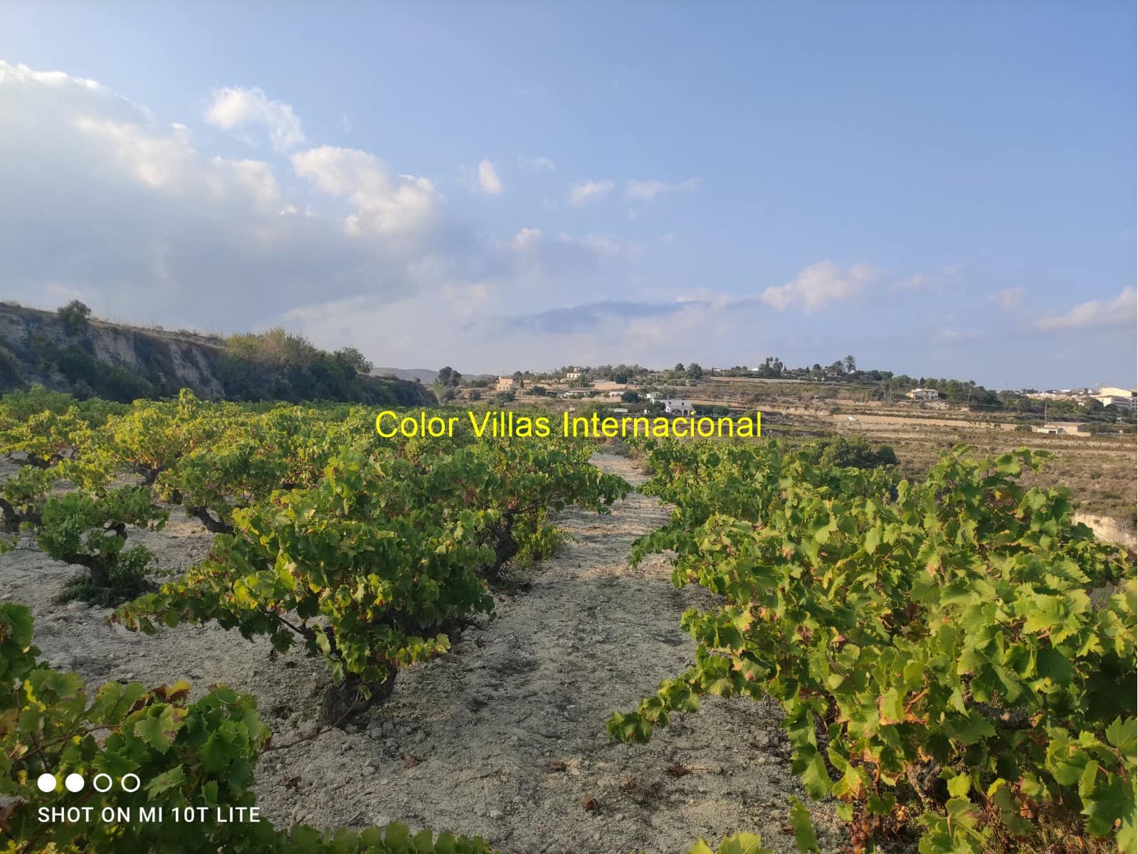 Building Plot for sale in Moraira - € 196,950 (Ref: 9426580)