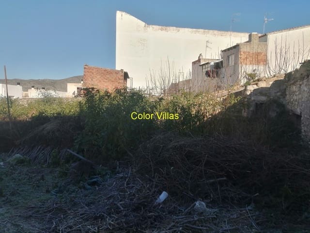 Raunio myytävänä paikassa Teulada Pueblo, Teulada-Moraira - 110 000 € (Ref: 9510192)