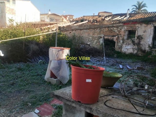 Raunio myytävänä paikassa Teulada Pueblo, Teulada-Moraira - 110 000 € (Ref: 9510192)