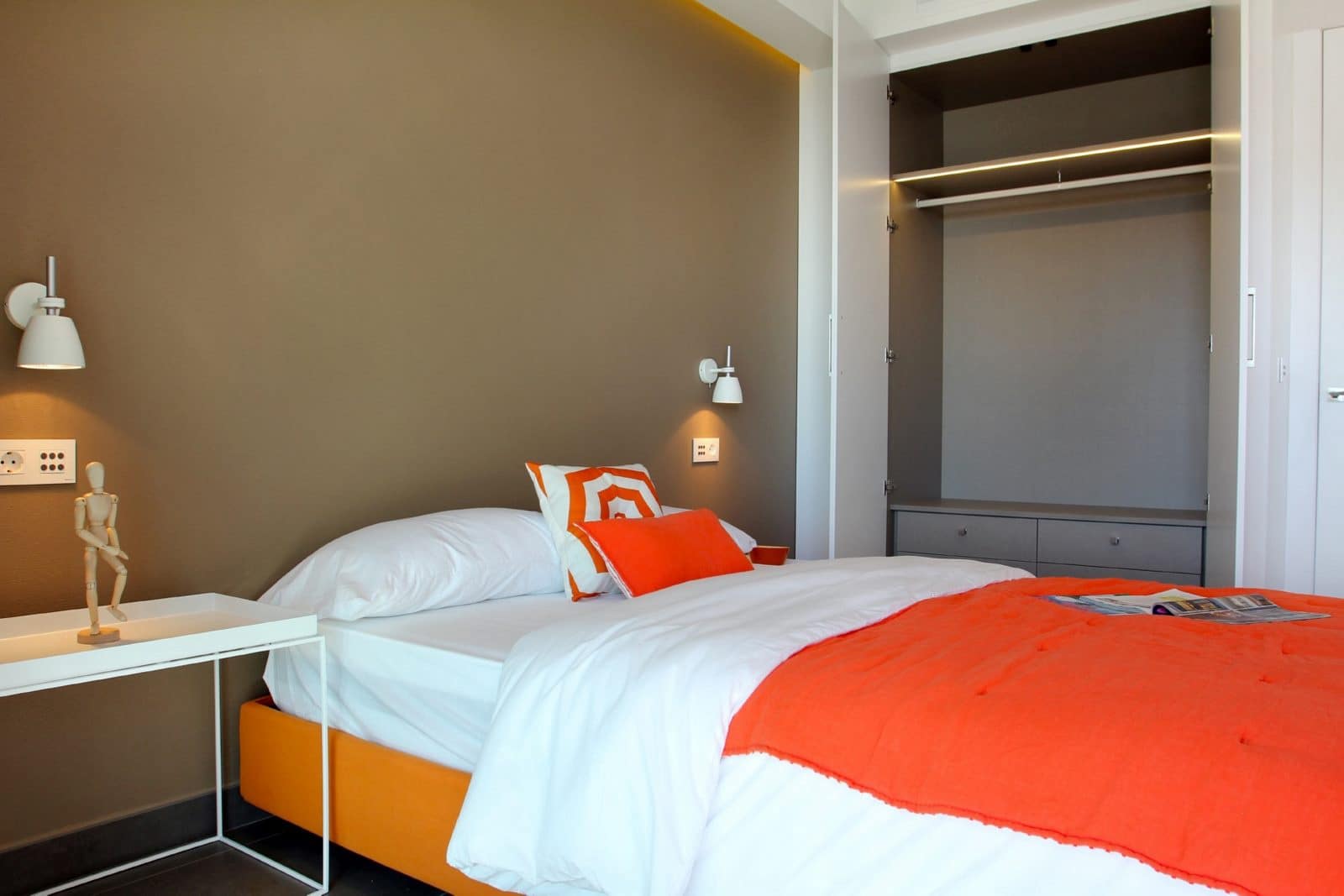 2 bedroom Apartment for sale in Cumbre del Sol with pool garage - € 430,000 (Ref: 9713397)