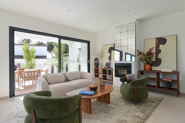 4 soverom Villa til salgs i Moraira, Teulada-Moraira med svømmebasseng garasje - € 1 495 000 (Ref: 9936812)