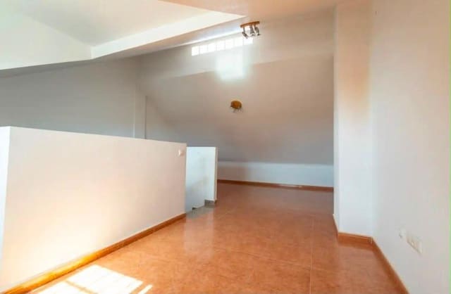 4 sovrum Radhus till salu i Los Alcázares med garage - 265 000 € (Ref: 10100436)