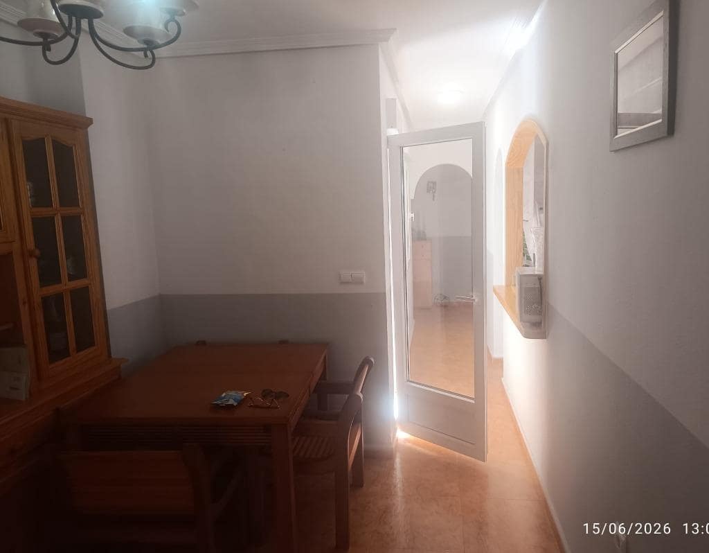 2 sypialnia Apartament na sprzedaż w Los Alcazares z basenem garażem - 134 500 € (Ref: 10168727)