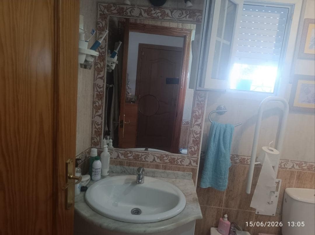 2 sypialnia Apartament na sprzedaż w Los Alcazares z basenem garażem - 134 500 € (Ref: 10168727)