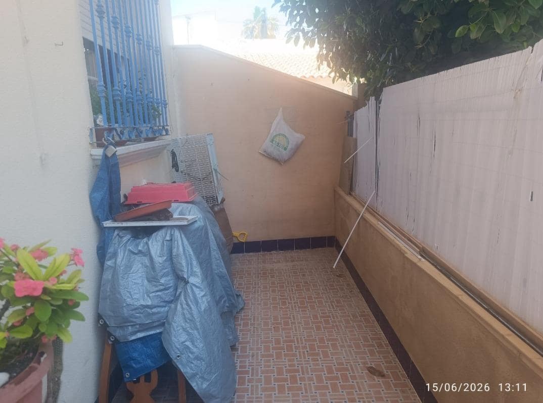 2 sypialnia Apartament na sprzedaż w Los Alcazares z basenem garażem - 134 500 € (Ref: 10168727)