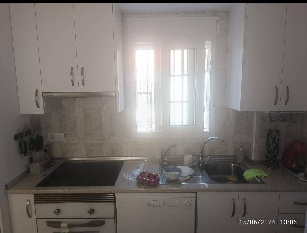 2 sypialnia Apartament na sprzedaż w Los Alcazares z basenem garażem - 134 500 € (Ref: 10168727)